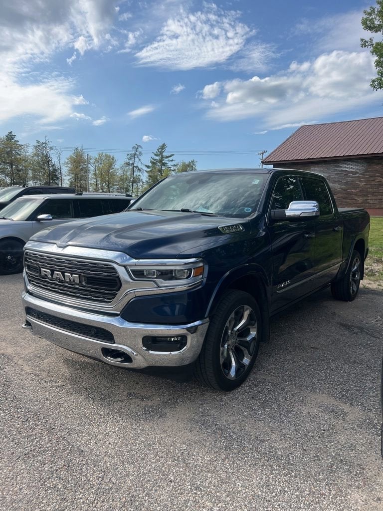 2020 RAM 1500 Limited Crew Cab 4x4 5'7" Box