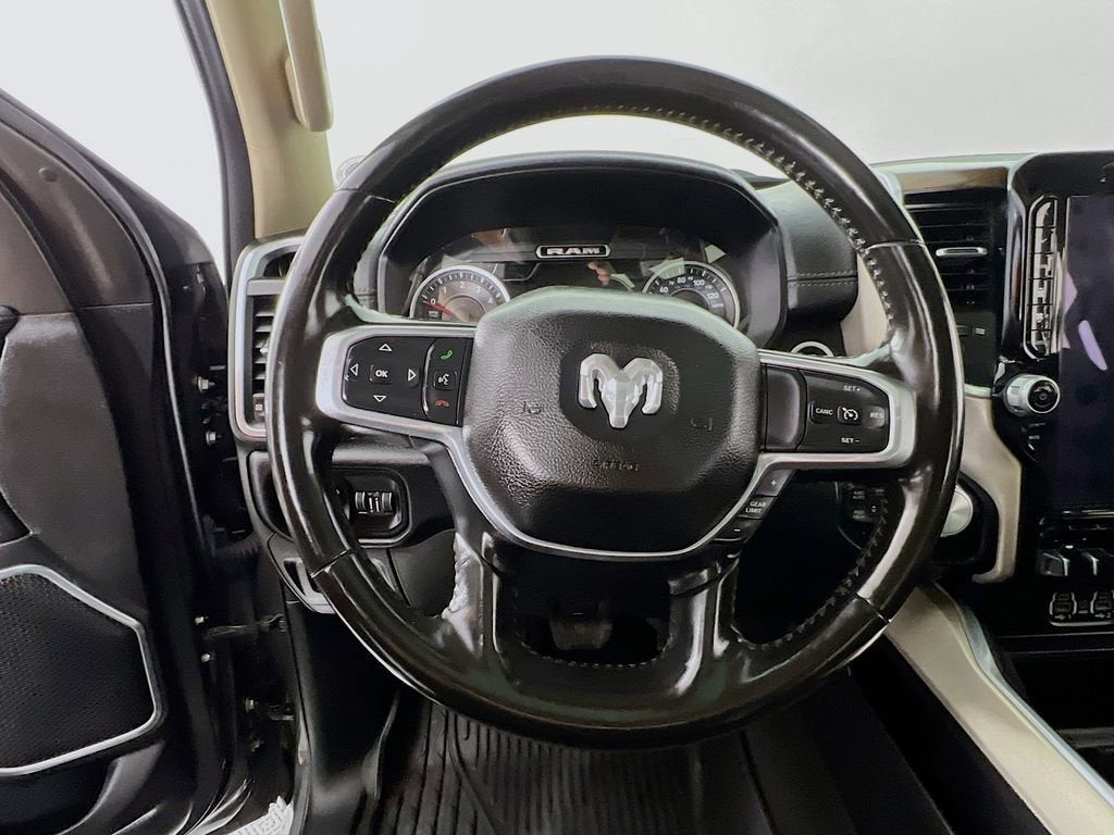 2021 RAM 1500 Laramie Crew Cab 4x4 5'7" Box