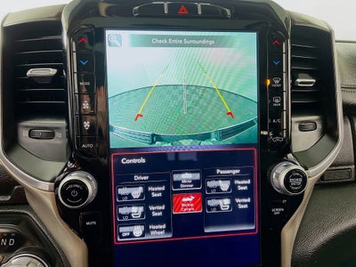 2021 RAM 1500 Laramie Crew Cab 4x4 5'7" Box