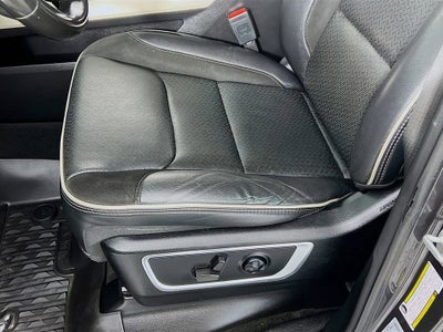 2021 RAM 1500 Laramie Crew Cab 4x4 5'7" Box