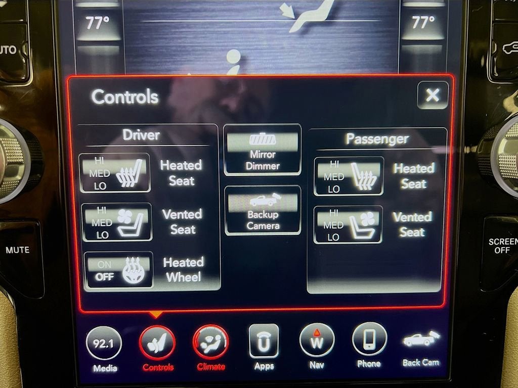 2021 RAM 1500 Laramie Crew Cab 4x4 5'7" Box