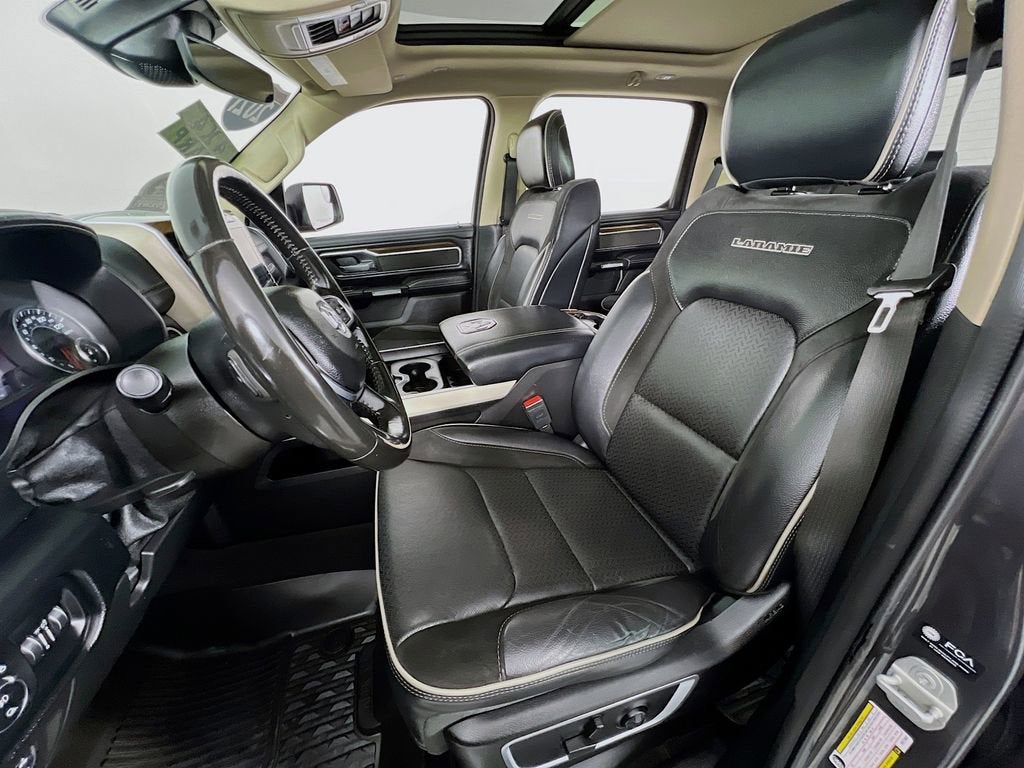 2021 RAM 1500 Laramie Crew Cab 4x4 5'7" Box