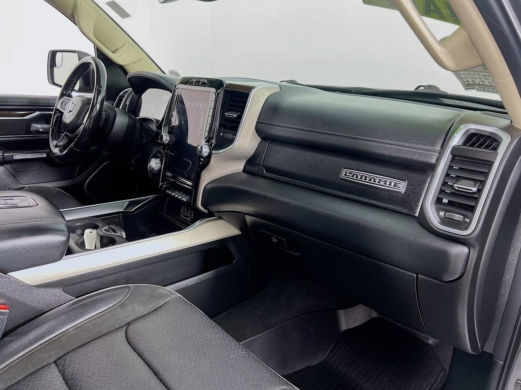 2021 RAM 1500 Laramie Crew Cab 4x4 5'7" Box