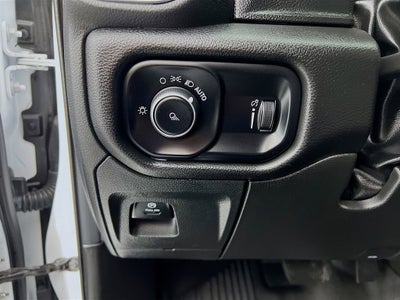 2024 RAM 1500 Laramie Crew Cab 4x4 5'7" Box