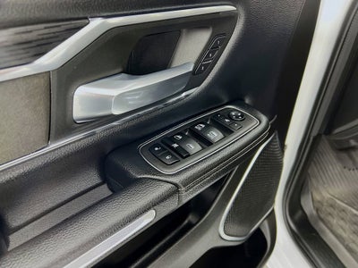 2024 RAM 1500 Laramie Crew Cab 4x4 5'7" Box