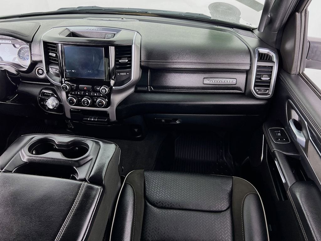 2024 RAM 1500 Laramie Crew Cab 4x4 5'7" Box