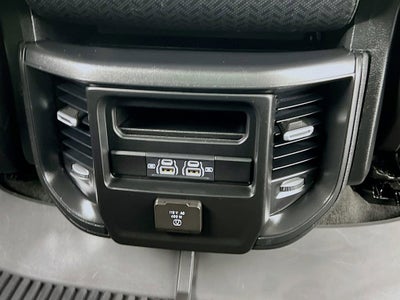 2024 RAM 1500 Laramie Crew Cab 4x4 5'7" Box
