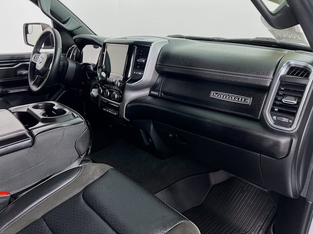 2024 RAM 1500 Laramie Crew Cab 4x4 5'7" Box