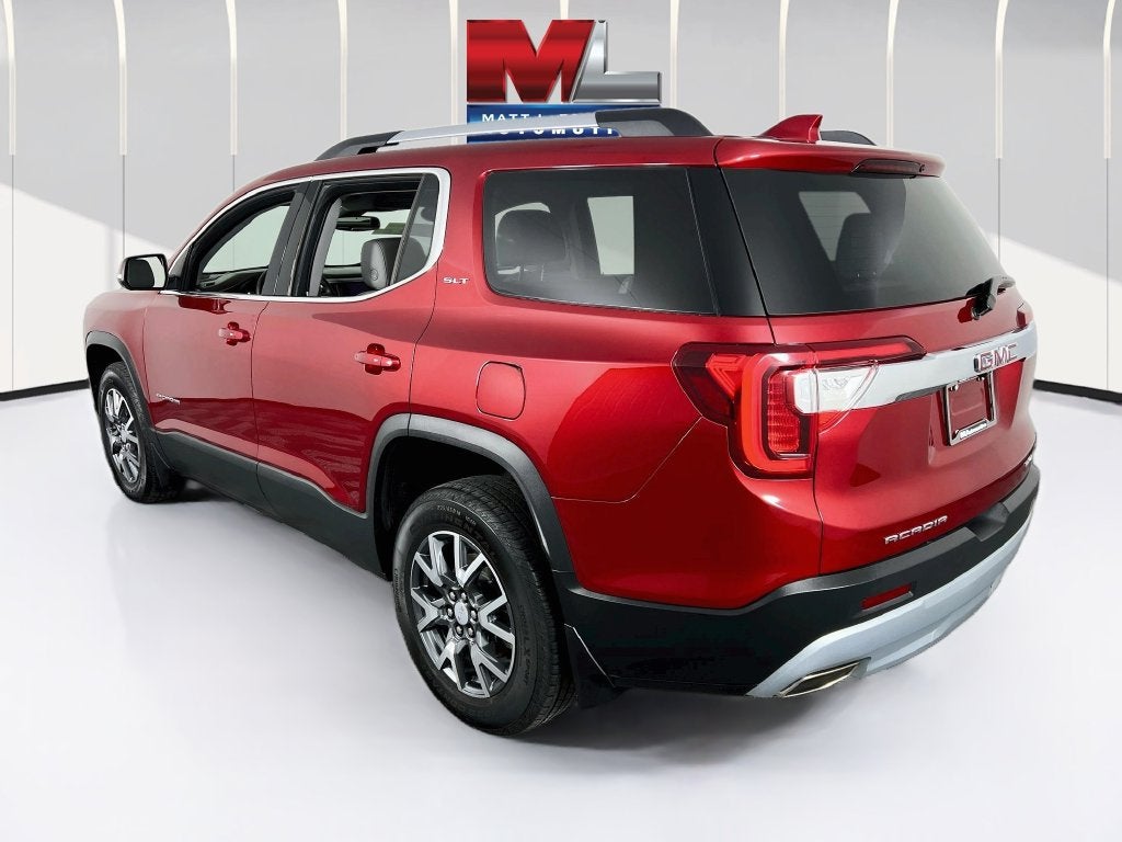 2023 GMC Acadia SLT