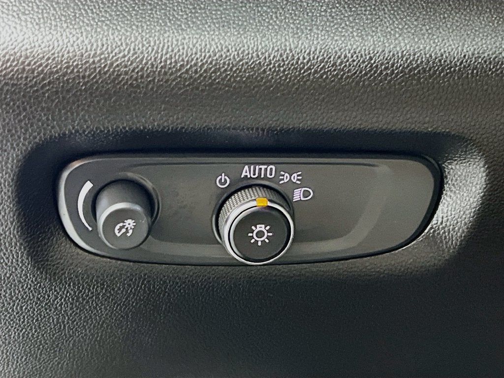 2024 Chevrolet Traverse Limited LS