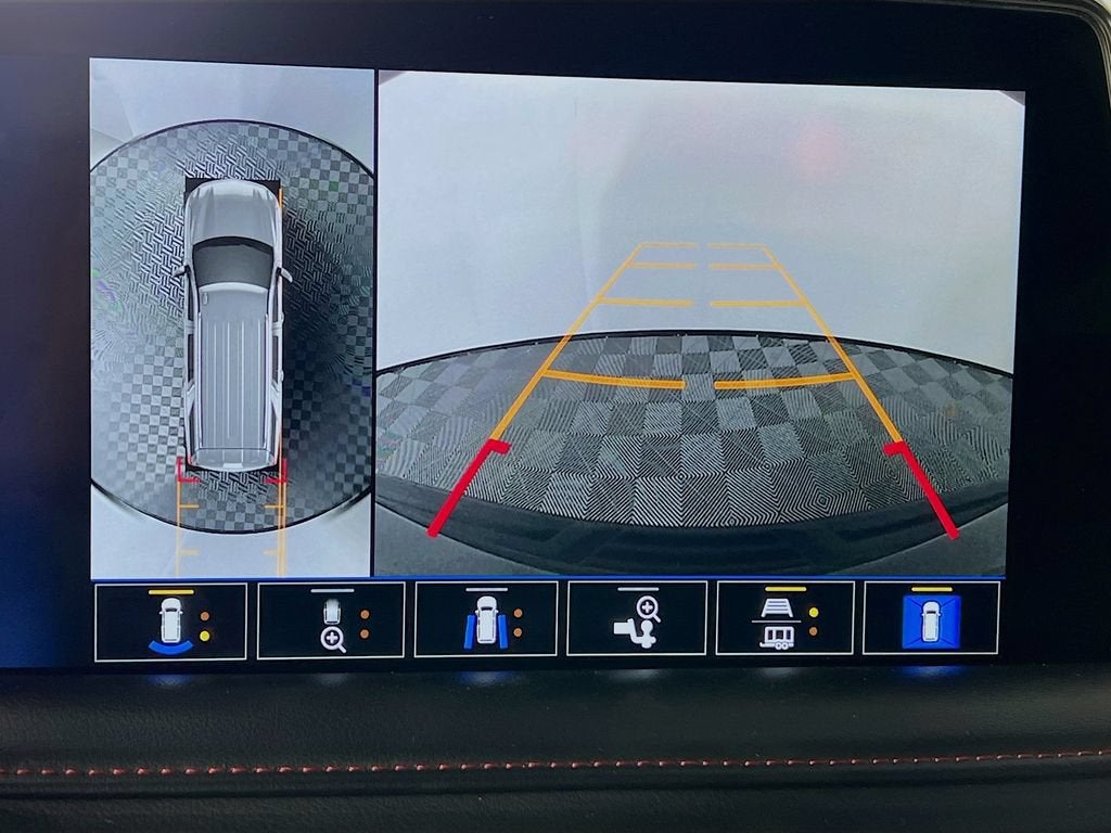 2023 Chevrolet Suburban RST