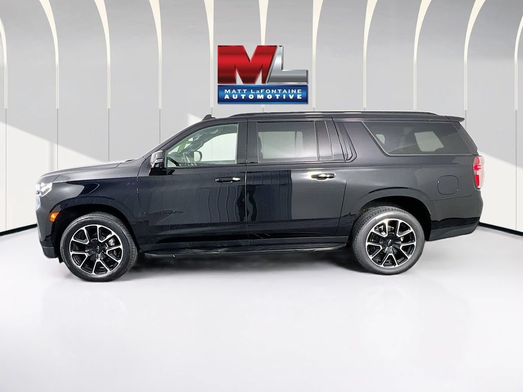 2023 Chevrolet Suburban RST