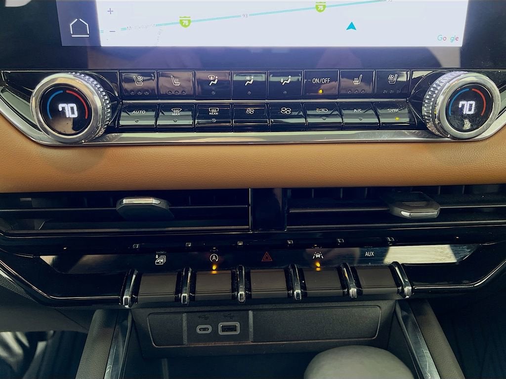 2023 GMC Canyon AT4