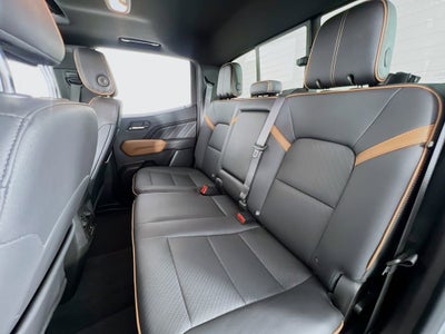 2023 GMC Canyon AT4