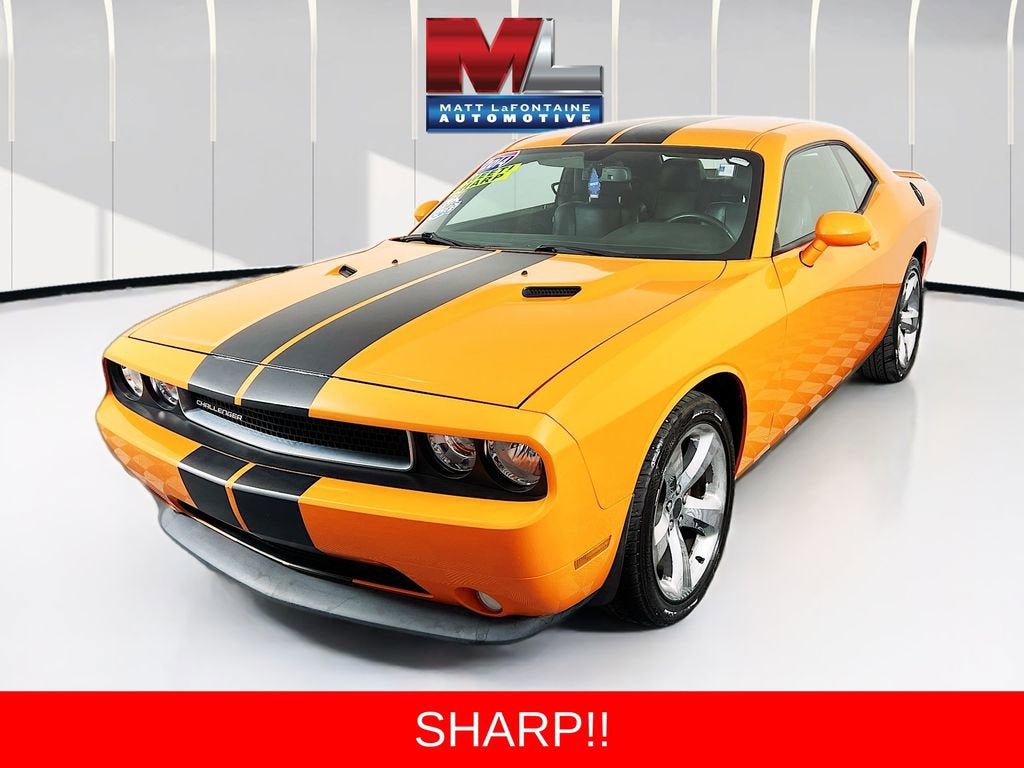 2014 Dodge Challenger SXT Plus