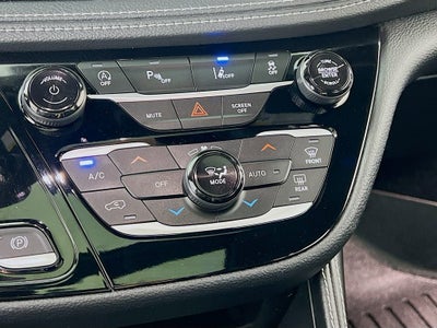 2023 Chrysler Pacifica Limited AWD