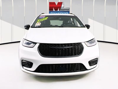 2023 Chrysler Pacifica Limited AWD