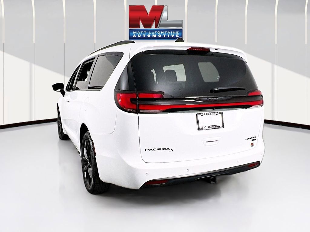 2023 Chrysler Pacifica Limited AWD