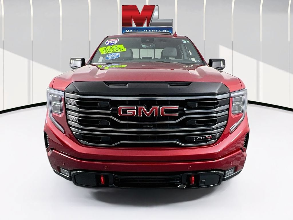 2025 GMC Sierra 1500 AT4